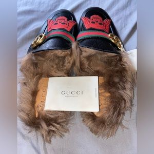 Gucci Multicolor Web Skull
Embroidered Double G Princetown
Slippers Mules/Slides